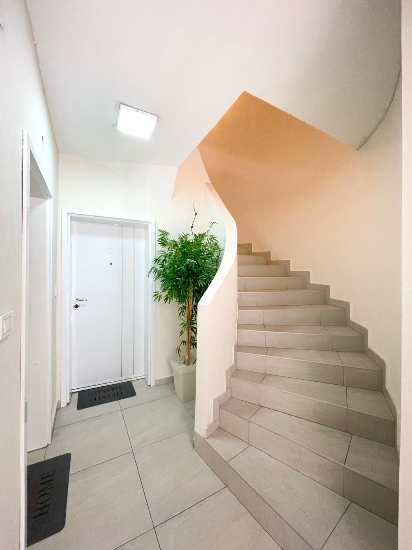 Apartment Irena 3 スコピエ エクステリア 写真